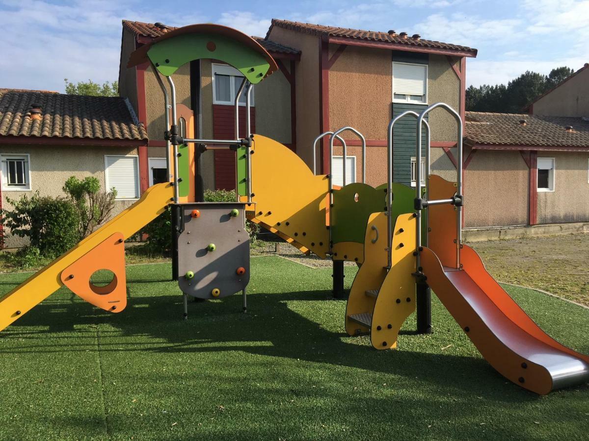 סוסטון Residence Mes Amours D'Enfants - Les Villas Du Lac מראה חיצוני תמונה